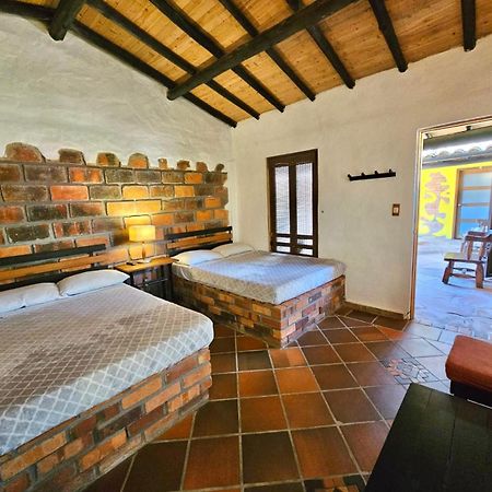Cabanas Y Hostal Bonanza Mesa De Los Santos Лос-Санотос Екстер'єр фото