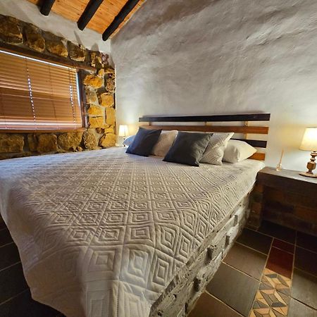 Cabanas Y Hostal Bonanza Mesa De Los Santos Лос-Санотос Екстер'єр фото